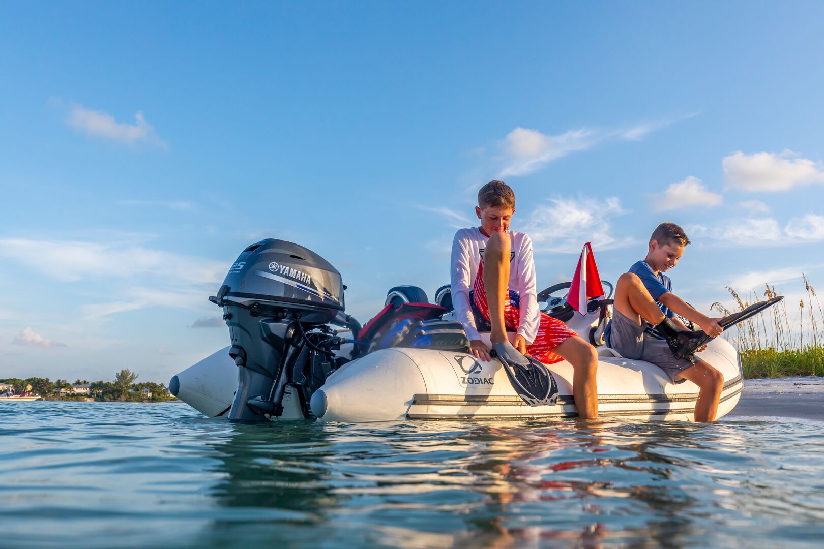 Summer Savings on Yamaha Portable Outboards: Catch the Deal! 